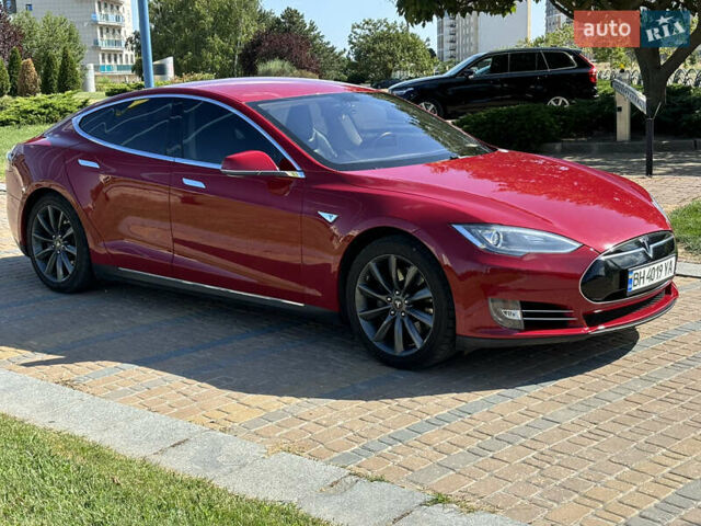 Червоний Тесла Модель С, об'ємом двигуна 0 л та пробігом 188 тис. км за 13900 $, фото 9 на Automoto.ua