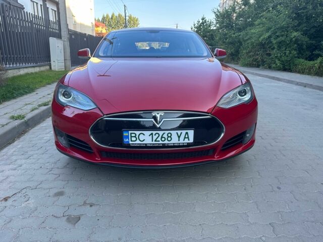 Красный Тесла Модель С, объемом двигателя 0 л и пробегом 119 тыс. км за 14900 $, фото 12 на Automoto.ua