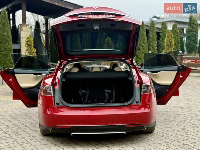 Червоний Тесла Модель С, об'ємом двигуна 0 л та пробігом 122 тис. км за 13450 $, фото 34 на Automoto.ua