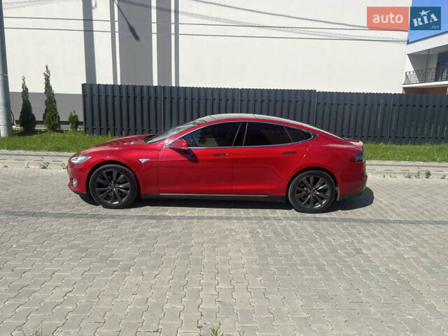 Красный Тесла Модель С, объемом двигателя 0 л и пробегом 223 тыс. км за 11999 $, фото 10 на Automoto.ua