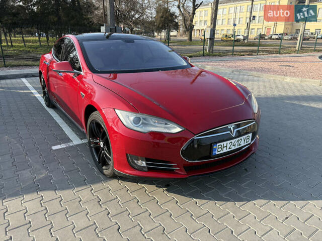 Красный Тесла Модель С, объемом двигателя 0 л и пробегом 102 тыс. км за 14700 $, фото 2 на Automoto.ua