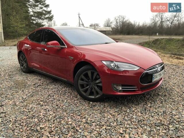 Червоний Тесла Модель С, об'ємом двигуна 0 л та пробігом 353 тис. км за 12900 $, фото 3 на Automoto.ua