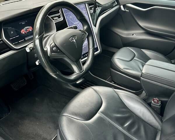 Червоний Тесла Модель С, об'ємом двигуна 0 л та пробігом 150 тис. км за 14850 $, фото 13 на Automoto.ua