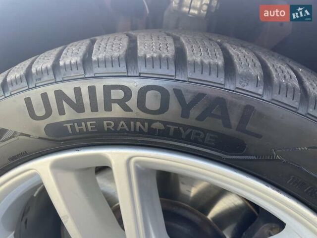 Красный Тесла Модель С, объемом двигателя 0 л и пробегом 108 тыс. км за 13900 $, фото 17 на Automoto.ua