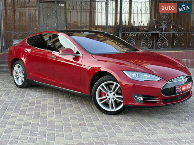 Красный Тесла Модель С, объемом двигателя 0 л и пробегом 116 тыс. км за 18500 $, фото 33 на Automoto.ua