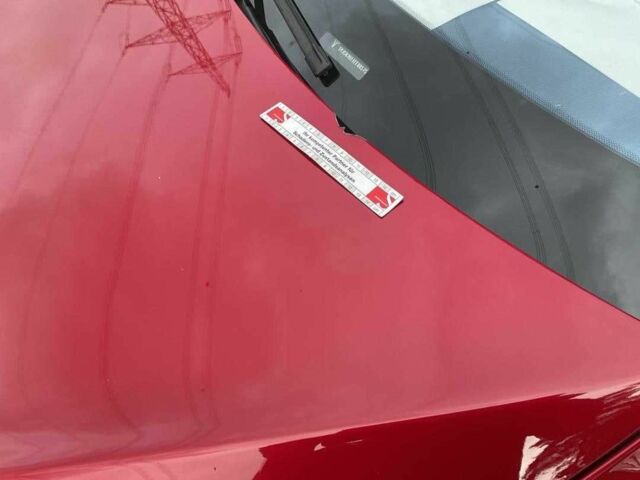 Красный Тесла Модель С, объемом двигателя 0 л и пробегом 322 тыс. км за 9990 $, фото 16 на Automoto.ua