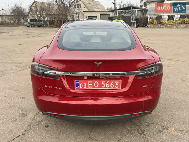 Червоний Тесла Модель С, об'ємом двигуна 0 л та пробігом 155 тис. км за 13500 $, фото 49 на Automoto.ua