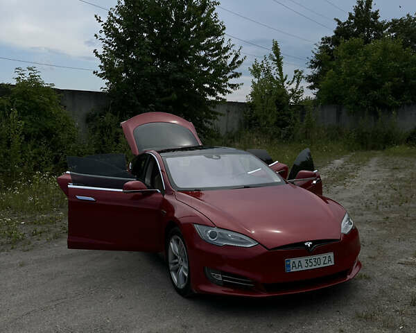 Червоний Тесла Модель С, об'ємом двигуна 0 л та пробігом 194 тис. км за 16800 $, фото 7 на Automoto.ua