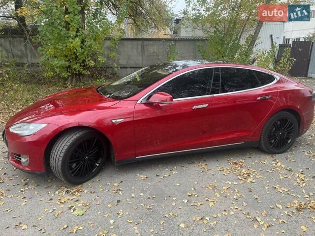 Красный Тесла Модель С, объемом двигателя 0 л и пробегом 201 тыс. км за 13800 $, фото 26 на Automoto.ua
