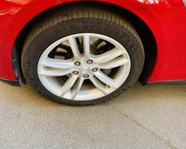 Червоний Тесла Модель С, об'ємом двигуна 0 л та пробігом 80 тис. км за 12800 $, фото 18 на Automoto.ua