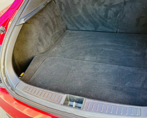 Червоний Тесла Модель С, об'ємом двигуна 0 л та пробігом 80 тис. км за 12800 $, фото 24 на Automoto.ua