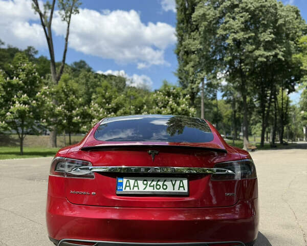Червоний Тесла Модель С, об'ємом двигуна 0 л та пробігом 84 тис. км за 15999 $, фото 4 на Automoto.ua