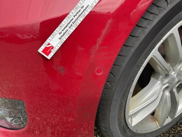 Красный Тесла Модель С, объемом двигателя 0 л и пробегом 322 тыс. км за 9990 $, фото 14 на Automoto.ua