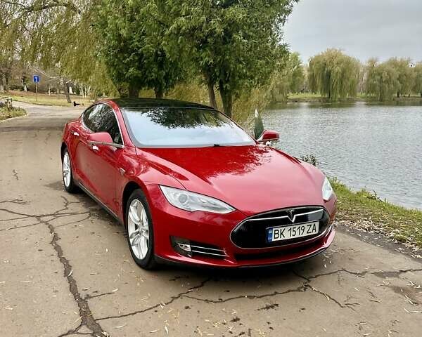 Червоний Тесла Модель С, об'ємом двигуна 0 л та пробігом 150 тис. км за 14850 $, фото 14 на Automoto.ua
