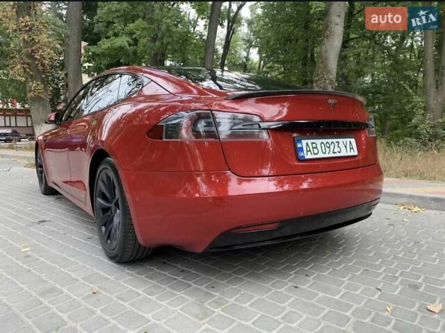 Красный Тесла Модель С, объемом двигателя 0 л и пробегом 154 тыс. км за 20300 $, фото 3 на Automoto.ua