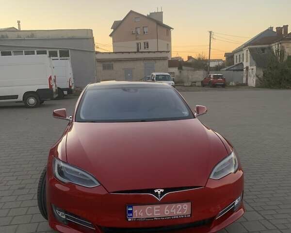 Червоний Тесла Модель С, об'ємом двигуна 0 л та пробігом 82 тис. км за 16500 $, фото 23 на Automoto.ua
