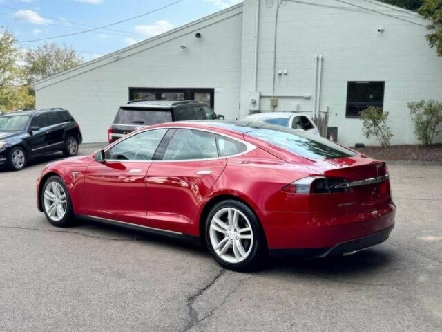 Червоний Тесла Модель С, об'ємом двигуна 0 л та пробігом 76 тис. км за 7800 $, фото 3 на Automoto.ua