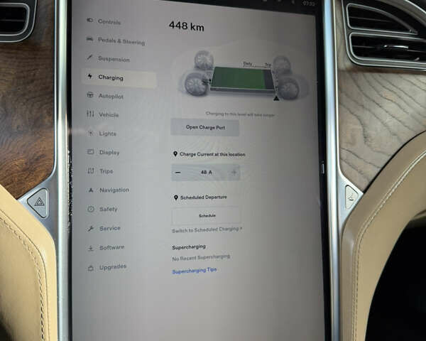 Тесла Модель С 2016 у Белой Церкве на Automoto.ua Червоний Тесла Модель С, об'ємом двигуна 0 л та пробігом 135 тис. км за 17900 $, фото 13 на Automoto.ua