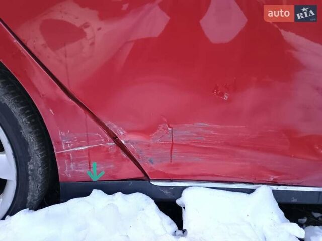 Красный Тесла Модель С, объемом двигателя 0 л и пробегом 237 тыс. км за 13500 $, фото 10 на Automoto.ua