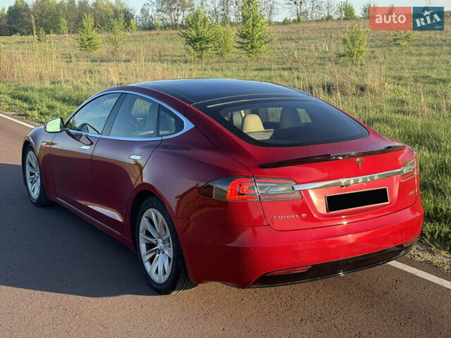 Красный Тесла Модель С, объемом двигателя 0 л и пробегом 285 тыс. км за 15555 $, фото 8 на Automoto.ua