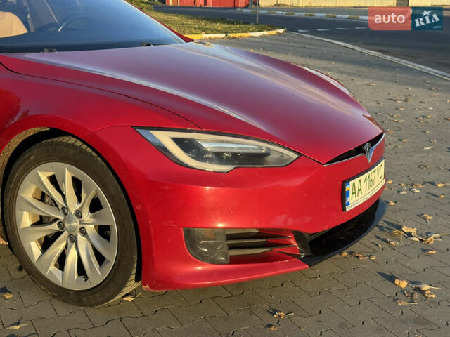 Красный Тесла Модель С, объемом двигателя 0 л и пробегом 91 тыс. км за 17000 $, фото 4 на Automoto.ua