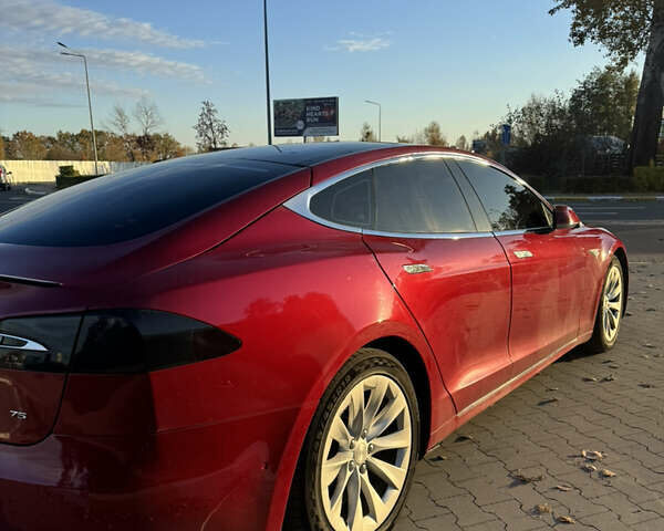 Красный Тесла Модель С, объемом двигателя 0 л и пробегом 91 тыс. км за 17000 $, фото 8 на Automoto.ua
