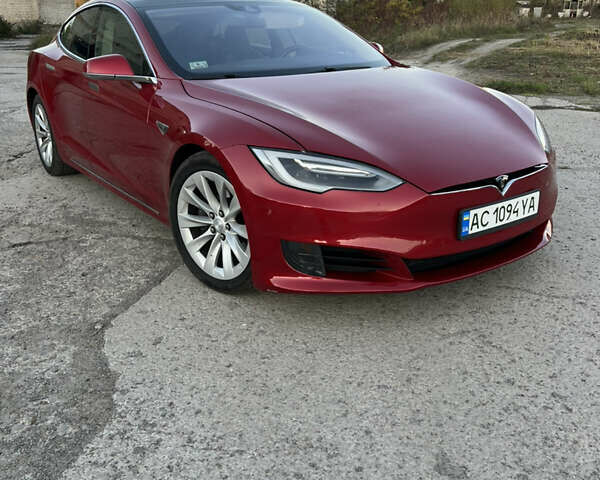 Красный Тесла Модель С, объемом двигателя 0 л и пробегом 115 тыс. км за 20000 $, фото 5 на Automoto.ua