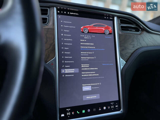 Красный Тесла Модель С, объемом двигателя 0 л и пробегом 134 тыс. км за 21300 $, фото 25 на Automoto.ua