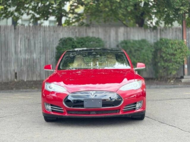 Червоний Тесла Модель С, об'ємом двигуна 0 л та пробігом 76 тис. км за 7800 $, фото 1 на Automoto.ua