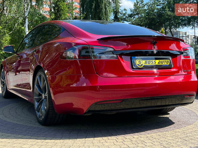 Красный Тесла Модель С, объемом двигателя 0 л и пробегом 68 тыс. км за 23700 $, фото 4 на Automoto.ua