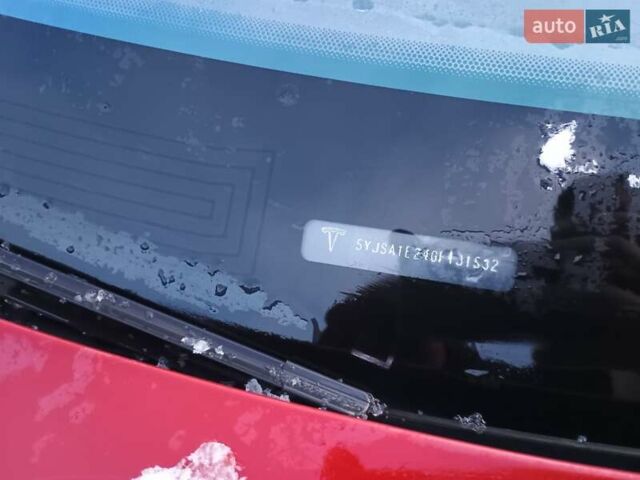 Красный Тесла Модель С, объемом двигателя 0 л и пробегом 237 тыс. км за 13500 $, фото 17 на Automoto.ua