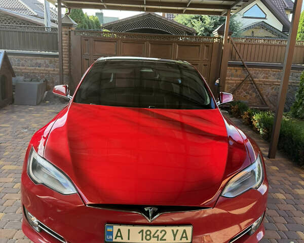 Тесла Модель С 2016 у Белой Церкве на Automoto.ua Червоний Тесла Модель С, об'ємом двигуна 0 л та пробігом 135 тис. км за 17900 $, фото 2 на Automoto.ua