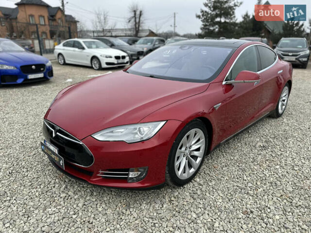 Красный Тесла Модель С, объемом двигателя 0 л и пробегом 198 тыс. км за 16500 $, фото 6 на Automoto.ua