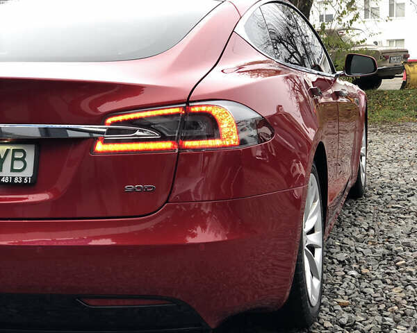 Червоний Тесла Модель С, об'ємом двигуна 0 л та пробігом 160 тис. км за 16900 $, фото 9 на Automoto.ua