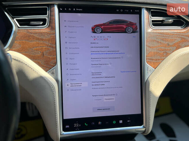 Красный Тесла Модель С, объемом двигателя 0 л и пробегом 68 тыс. км за 23700 $, фото 22 на Automoto.ua