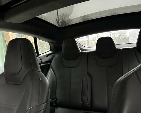 Красный Тесла Модель С, объемом двигателя 0 л и пробегом 227 тыс. км за 14300 $, фото 17 на Automoto.ua