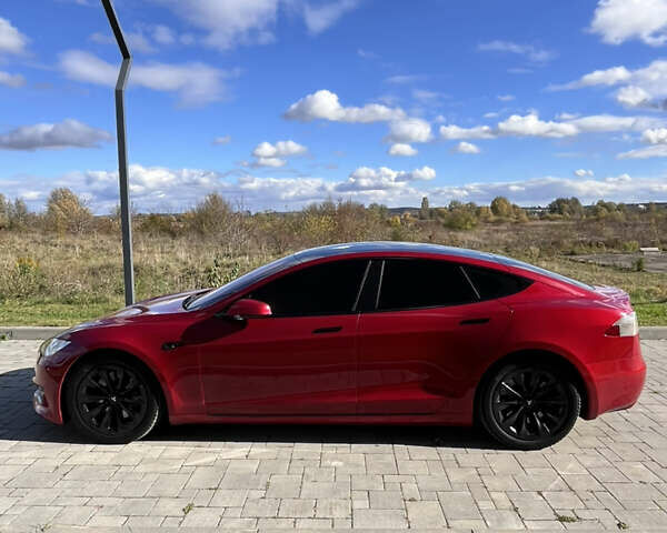 Красный Тесла Модель С, объемом двигателя 0 л и пробегом 134 тыс. км за 20000 $, фото 8 на Automoto.ua
