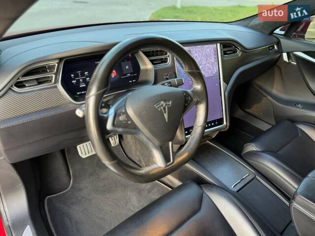Червоний Тесла Модель С, об'ємом двигуна 0 л та пробігом 147 тис. км за 26500 $, фото 14 на Automoto.ua