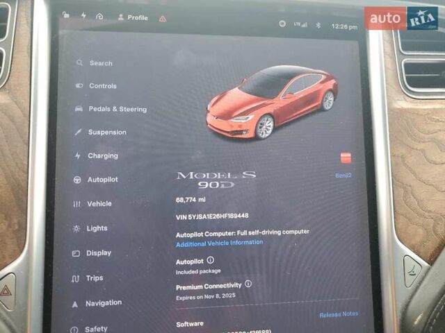 Красный Тесла Модель С, объемом двигателя 0 л и пробегом 125 тыс. км за 6800 $, фото 8 на Automoto.ua