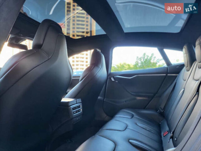 Червоний Тесла Модель С, об'ємом двигуна 0 л та пробігом 160 тис. км за 16700 $, фото 16 на Automoto.ua