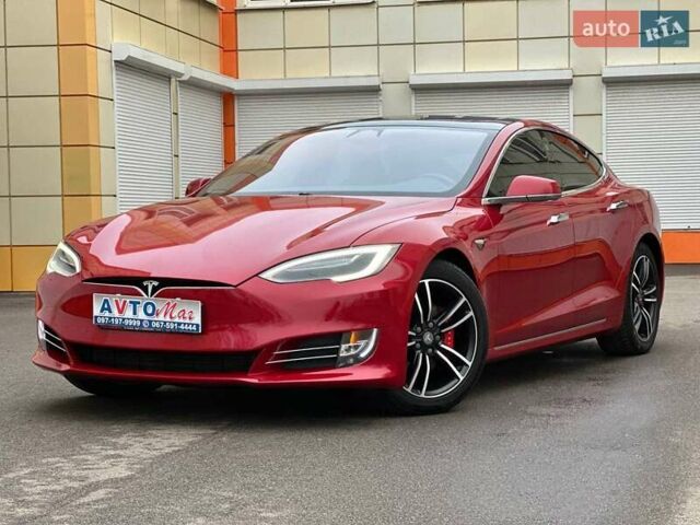 Красный Тесла Модель С, объемом двигателя 0 л и пробегом 163 тыс. км за 22000 $, фото 7 на Automoto.ua