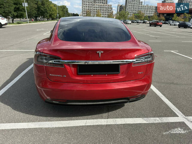 Красный Тесла Модель С, объемом двигателя 0 л и пробегом 183 тыс. км за 15350 $, фото 8 на Automoto.ua