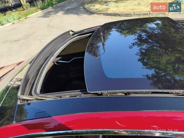Красный Тесла Модель С, объемом двигателя 0 л и пробегом 63 тыс. км за 28000 $, фото 38 на Automoto.ua