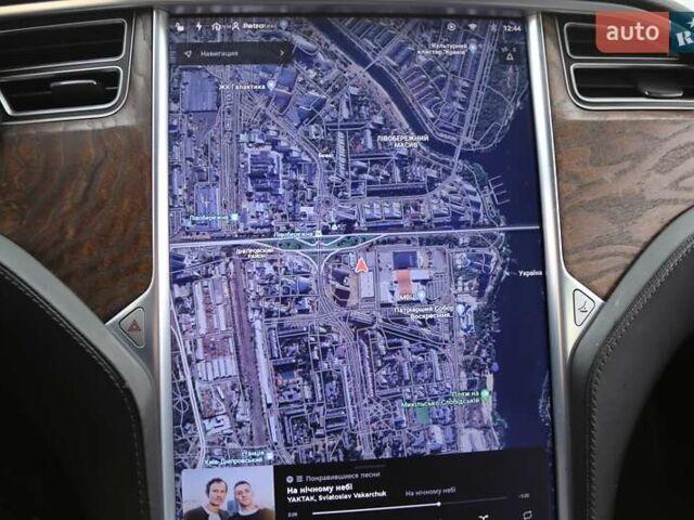 Червоний Тесла Модель С, об'ємом двигуна 0 л та пробігом 172 тис. км за 17000 $, фото 25 на Automoto.ua