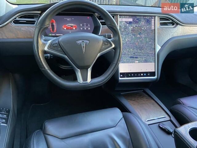 Красный Тесла Модель С, объемом двигателя 0 л и пробегом 113 тыс. км за 21800 $, фото 19 на Automoto.ua