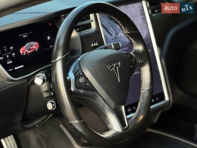 Червоний Тесла Модель С, об'ємом двигуна 0 л та пробігом 147 тис. км за 26500 $, фото 15 на Automoto.ua