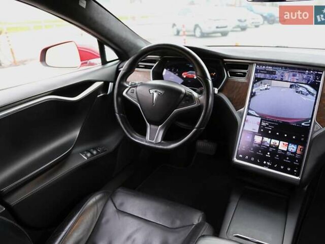 Червоний Тесла Модель С, об'ємом двигуна 0 л та пробігом 172 тис. км за 17000 $, фото 12 на Automoto.ua