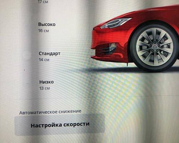 Красный Тесла Модель С, объемом двигателя 0 л и пробегом 130 тыс. км за 28999 $, фото 43 на Automoto.ua