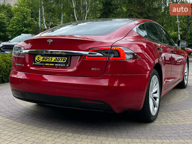 Красный Тесла Модель С, объемом двигателя 0 л и пробегом 117 тыс. км за 17990 $, фото 6 на Automoto.ua