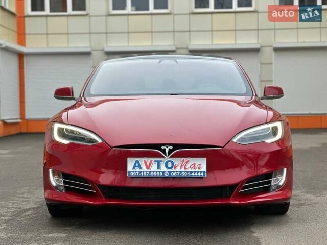 Красный Тесла Модель С, объемом двигателя 0 л и пробегом 163 тыс. км за 22000 $, фото 5 на Automoto.ua